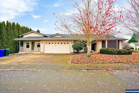 2610 Purisima Ct Salem, OR 97305