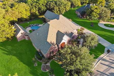 2041 Dove Creek Court Lewisville, TX 75077