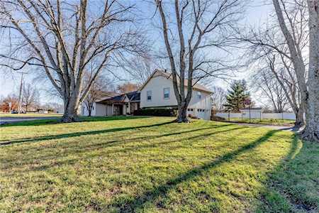 101 Doc Henry Rd Greenwood, MO 64034