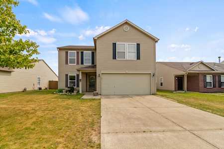 6769 W Philadelphia Dr Mccordsville, IN 46055