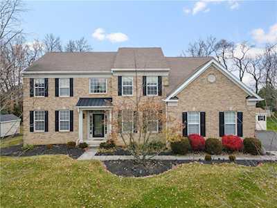 6719 Arbordeau Ln Macungie, PA 18062