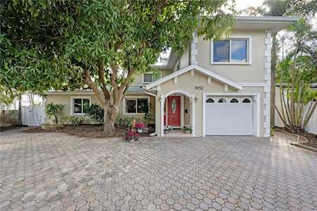 5932 5th Ave N St. Petersburg, FL 33710