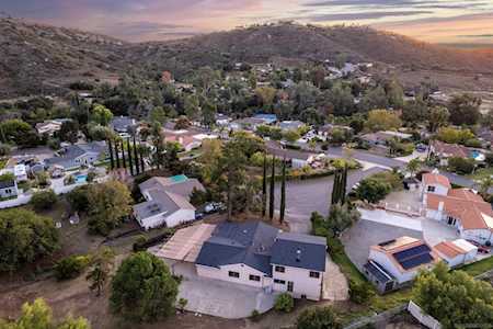 14537 Range Park Pl Poway, CA 92064