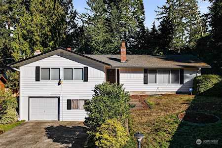 7559 Dowerdell Ln W Lakewood, WA 98499