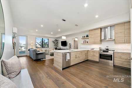 880 W River Street #309 Boise, ID 83702