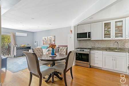 25-47 23rd St #2R Long Island City, NY 11102