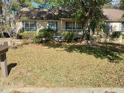 2462 Wensley Drive Charleston, SC 29414