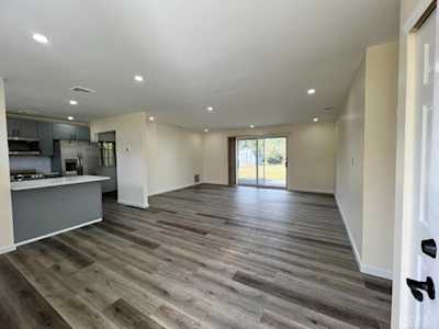 21 Kendall Road South Brunswick, NJ 08824