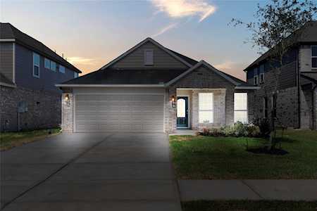 1820 Cypress Canyon Trl Conroe, TX 77301