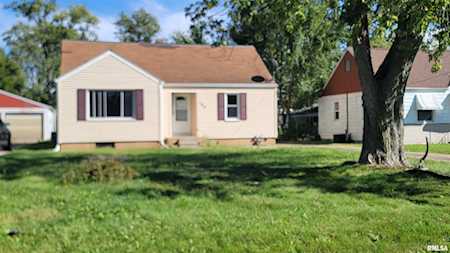 104 Stahl Ave Washington, IL 61571