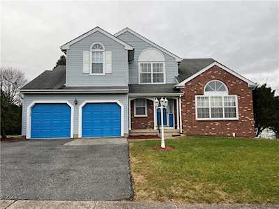 5184 Vermont Dr Easton, PA 18045