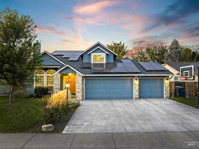 2574 E Gloucester St Boise, ID 83706