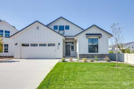 4405 N Brandy Creek Ave Meridian, ID 83646