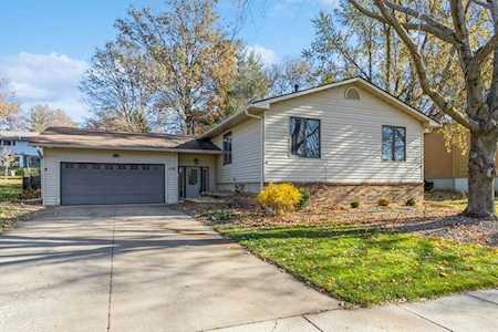 1110 Denbigh Dr Iowa City, IA 52246