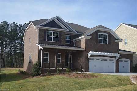 7887 Pine Forest Drive Oak Ridge, NC 27310