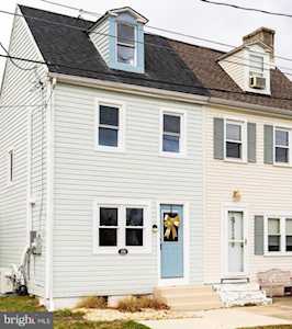 228 Franklin St Delaware City, DE 19706