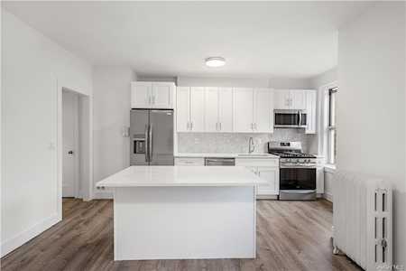472 Gramatan Ave Mount Vernon, NY 10552