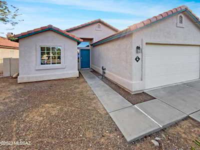 116 E Atelier Way Oro Valley, AZ 85755