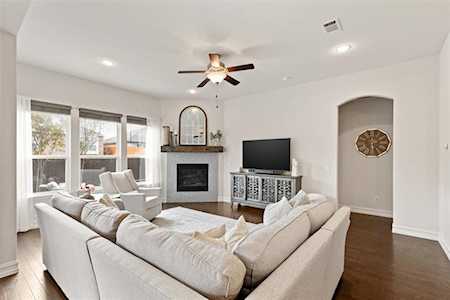 4844 Meadow Falls Drive Fort Worth, TX 76244