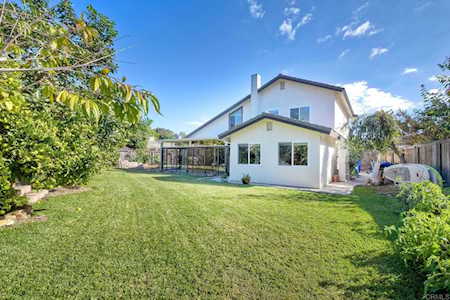 2406 La Tinada Court Carlsbad, CA 92009