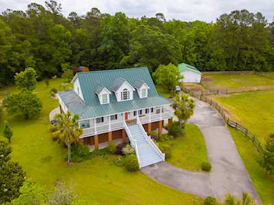 1008 Hoodtown Road Bonneau, SC 29431