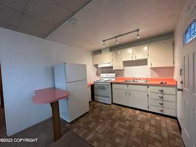 2610 W 30th Ave #3 Anchorage, AK 99517