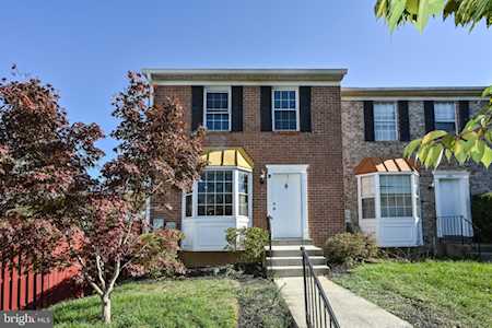 1235 Knoll Mist Ln Gaithersburg, MD 20879