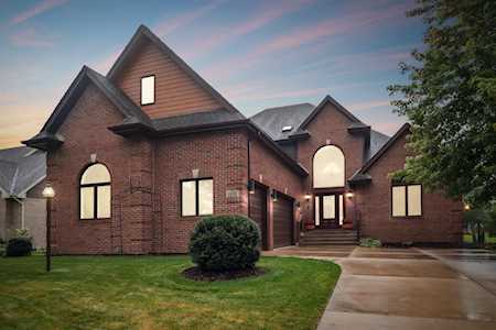 1108 Westminster Ln Munster, IN 46321