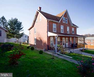 112 Chester Ave Coatesville, PA 19320