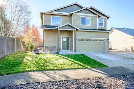 3404 Oak Grove Wy Albany, OR 97321