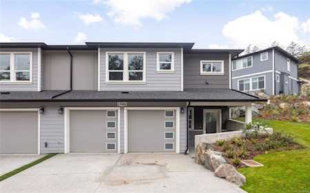 1946 West Park Lane View Royal, BC V9B 5Z2
