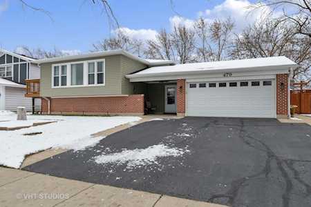 479 King Arthur Way Bolingbrook, IL 60440