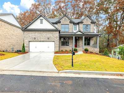 2428 Shadburn Ferry Drive Buford, GA 30518