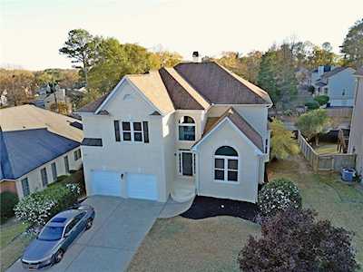 3030 Lauren Court Roswell, GA 30075