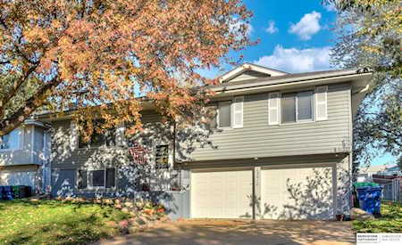 13610 Redwood Circle Omaha, NE 68138