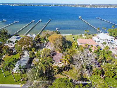 3320 Riverview Blvd Bradenton, FL 34205