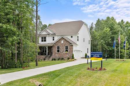 4317 Edgewater Ln Suffolk, VA 23435