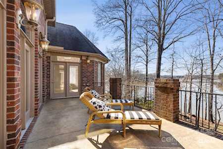146 W Maranta Rd Mooresville, NC 28117