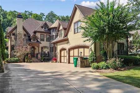 Brookhaven, GA Luxury Real Estate - Homes for Sale