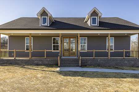 997 Bear Carr Rd Westmoreland, TN 37186