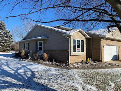 4430 Springbrook Dr Swartz Creek, MI 48473