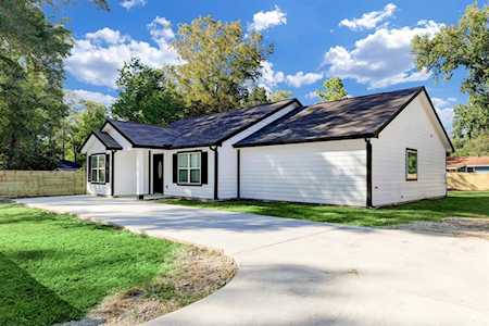 714 Little Doe Drive Dr Crosby, TX 77532
