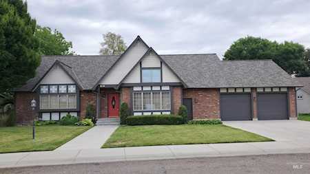 655 E Kingsford Meridian, ID 83642