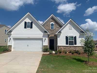 5720 Oak Branch Circle Maiden, NC 28650