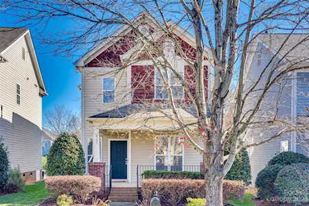 6727 E Douglas Park Dr Huntersville, NC 28078