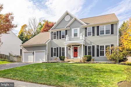 304 Lawford Dr SW Leesburg, VA 20175