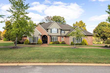 7729 Diamondhead Dr Ooltewah, TN 37363