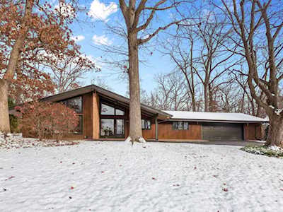 833 Timber Ln Lake Forest, IL 60045