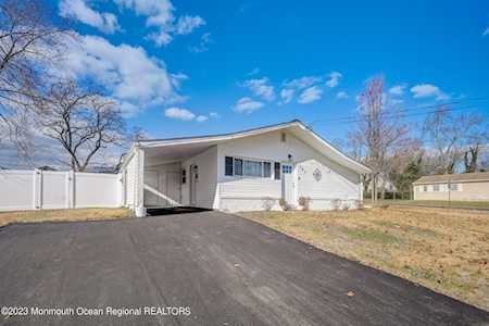 207 Hollywood Ave Neptune Township, NJ 07753
