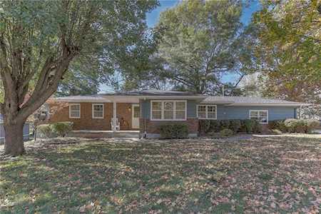 712 NW Thieme St Grain Valley, MO 64029